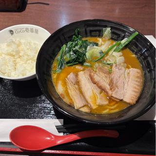 カレーチャーシューラーメン(CoCo壱番屋 高浜一本木店)