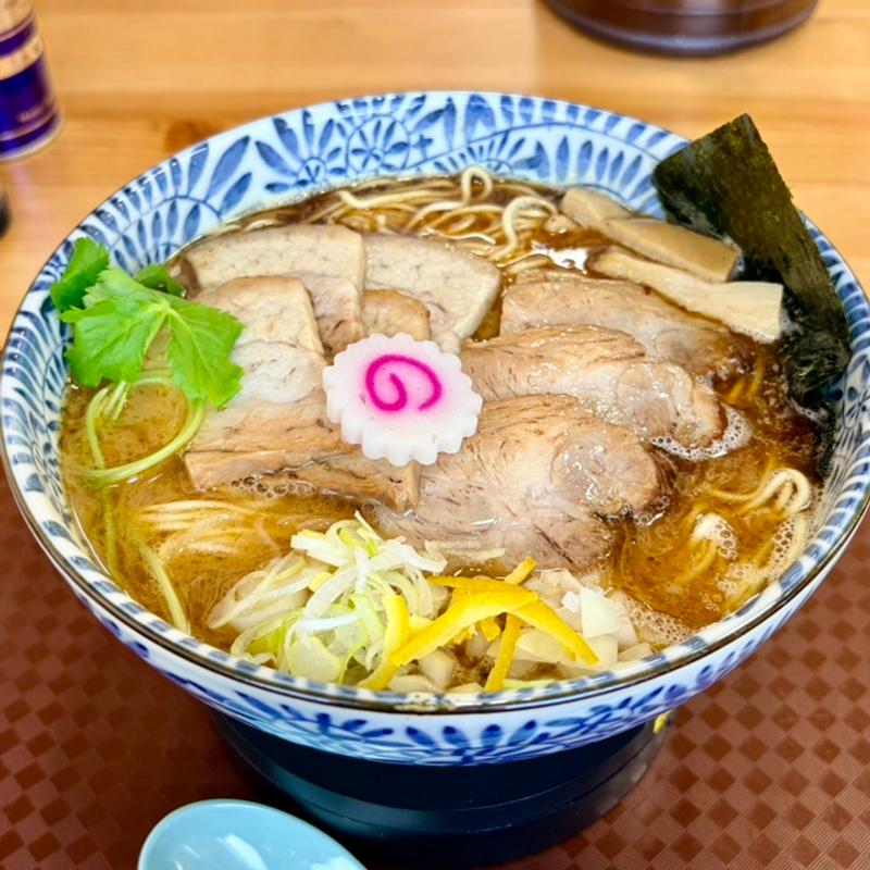 ラーメン大盛り＋チャーシュー(らーめん理庵)