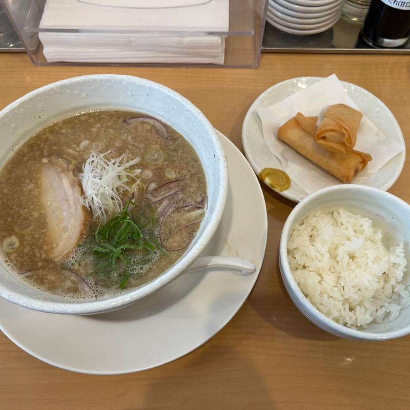 黒麺+ランチセット(麺屋上々)