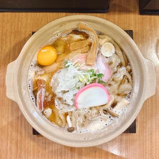鍋焼き醤油ラーメン
