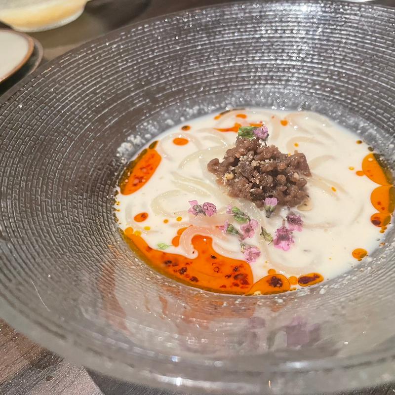 冷やし坦々麺(焼肉 銀座コバウ 特別室)