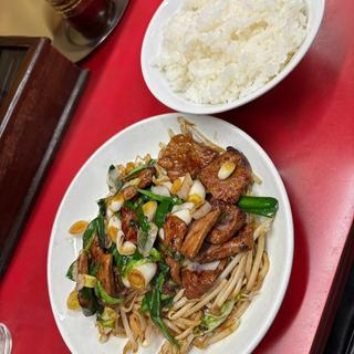 レバニラ炒めライス