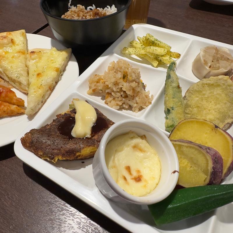 (神戸クック ワールドビュッフェ 千葉ポートタウン店)