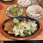 チキンとチョリソーのチーズ焼き