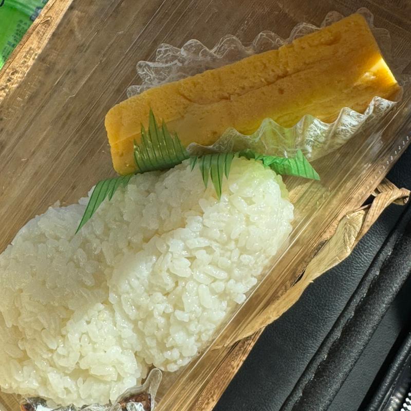 塩むすびと玉子焼き弁当(道の駅 とうじょう)