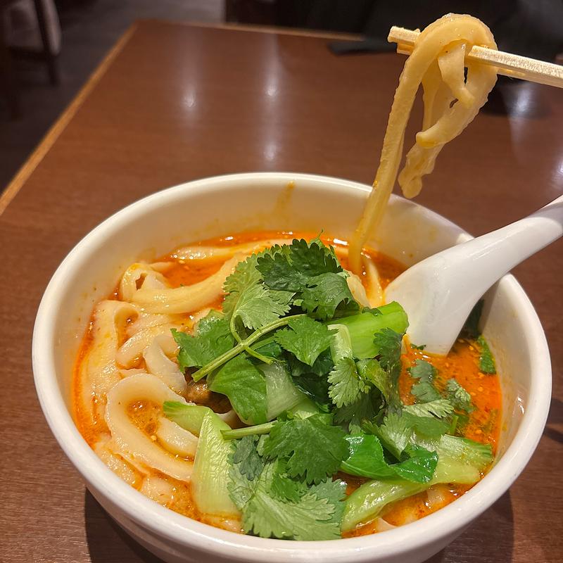 担々刀削麺(刀削麺・火鍋・西安料理 XI’AN(シーアン)新宿エステックビル店)