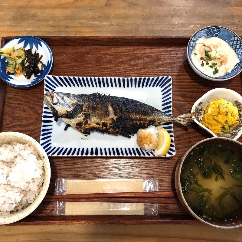 (炭焼きミンナミ食堂)