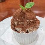 星乃珈琲のふわふわティラミス(星乃珈琲店 伊勢佐木町店)