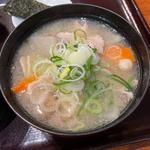 豚汁定食(品川ひおき)