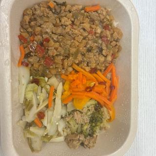 あえて、ホーリーバジル香るガパオ、枝豆と生姜のまぜごはん