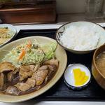 豚肉とレバーの生姜焼き定食