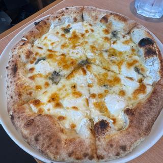 クワトロフォルマッジ