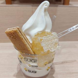 巣房蜜ソフトクリーム