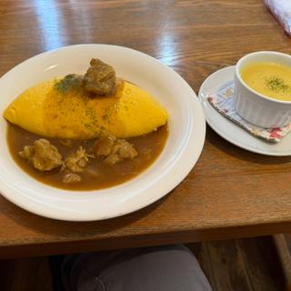 チキンカレーオムライス S (サラダorコーンスープ、ドリンクセット)