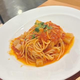 Aランチ(聖護院大根の柚子香るトマトソーススパゲッティ)