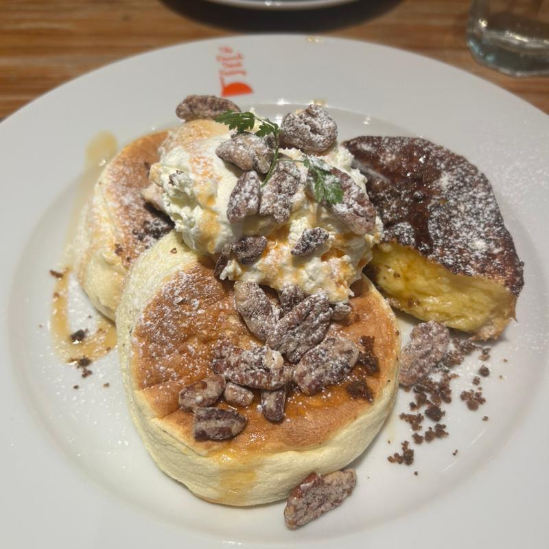 ピーカンナッツとキャラメルのシスターズ(The French Toast Factory アリオ亀有店（フレンチトースト専門）)