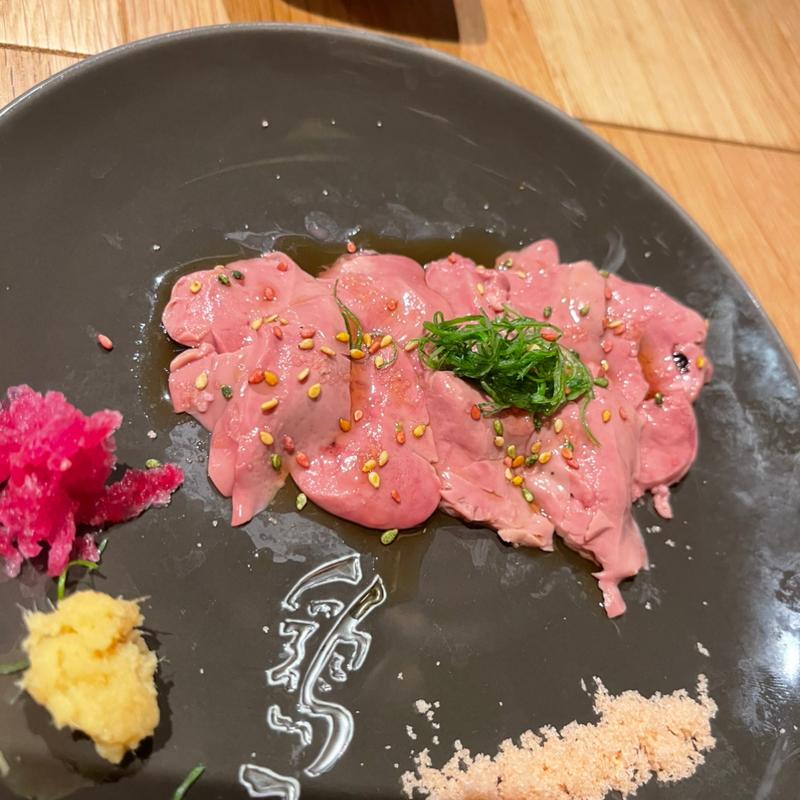 肝の低温調理(炭火焼き鳥 鶏尽 花れ 久茂地店)