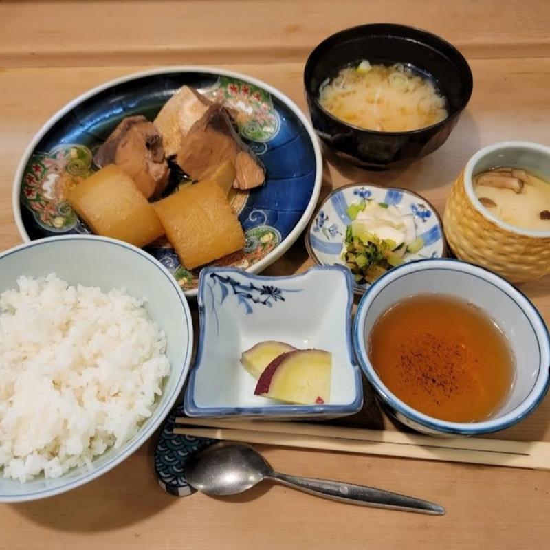 ぶり大根(ふぐ料理三田山田屋)