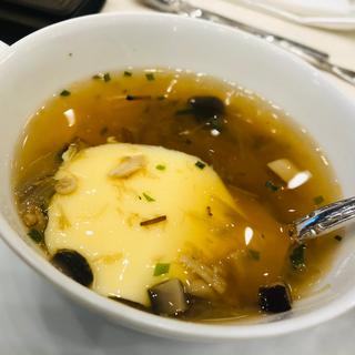 木ノ子とズワイガニのスープロワイヤル_デミコース(スカイラウンジ フェニックス)