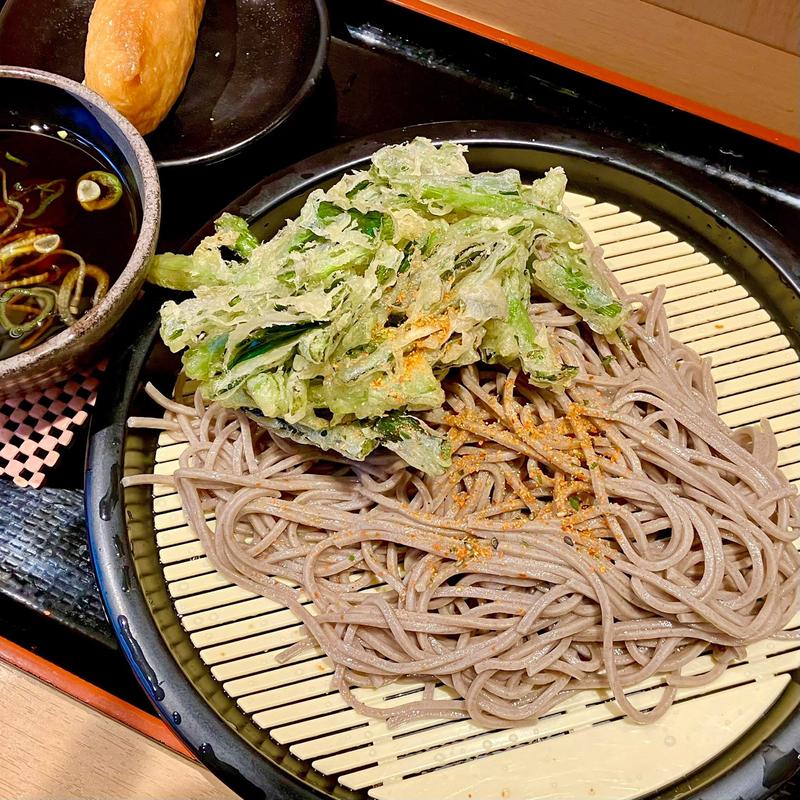 ニラ天せいろ いなり(よもだそば 御徒町店)