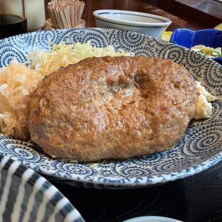 和風ハンバーグ定食(和風創作料理 銭形)