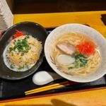 ゴーヤチャーハンと沖縄そば