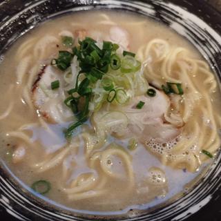 濃厚 鶏白湯ラーメン