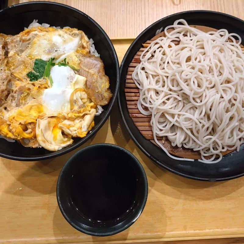 満腹肩ロースカツ丼セット(小諸そば 水道橋店 )