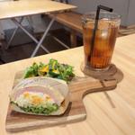 ハムタマゴサラダサンド　ドリンク追加