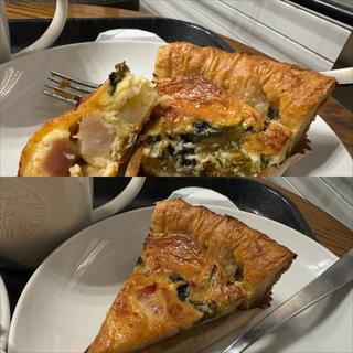 ベーコンとほうれん草のキッシュ