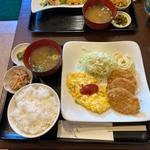 ヒレカツとオムレツ定食