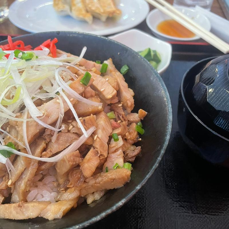 チャーシュー丼(食堂 金楽)