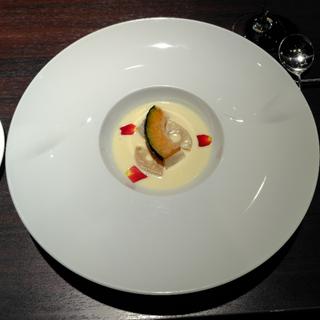 薩摩芋のスープ(キュイジーヌ フランセーズ ラ・シャンス （cuisine francaise LA CHANCE）)