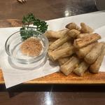 厳選国産ごぼうの唐揚げ 〜燻製塩で〜