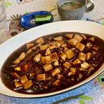 麻婆豆腐オムライス M