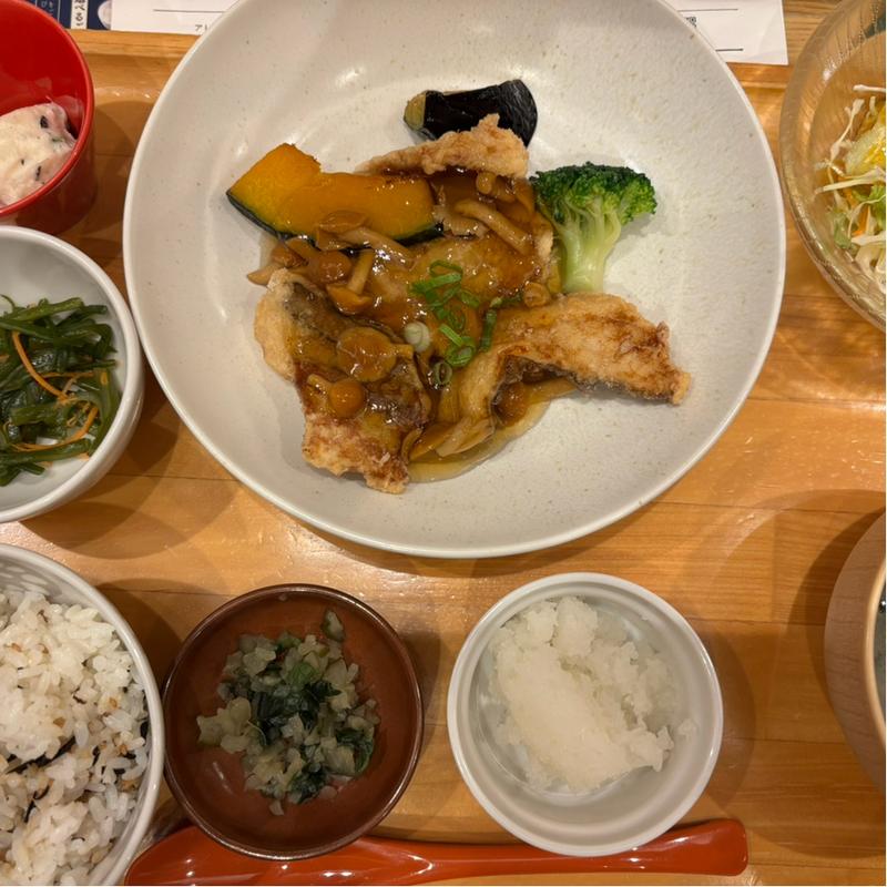 鱈のなめこあんかけ定食(おぼんdeごはん トリエ京王調布店)