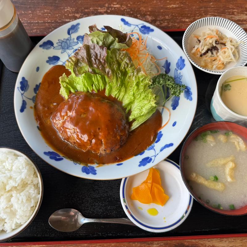 ハンバーグ定食(三平茶屋宮丸店 )