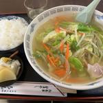 タンメン半ライス