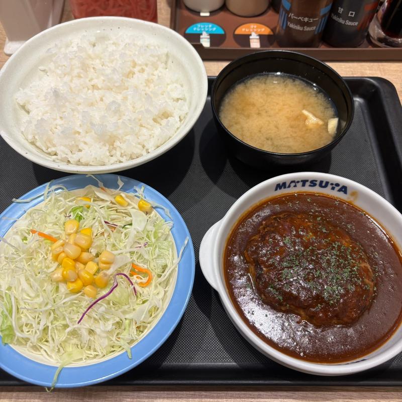 デミグラスハンバーグ定食(松屋 中野坂上店)