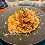 牛ラグーと堀川ごぼうのボロネーゼ 黒七味仕立て