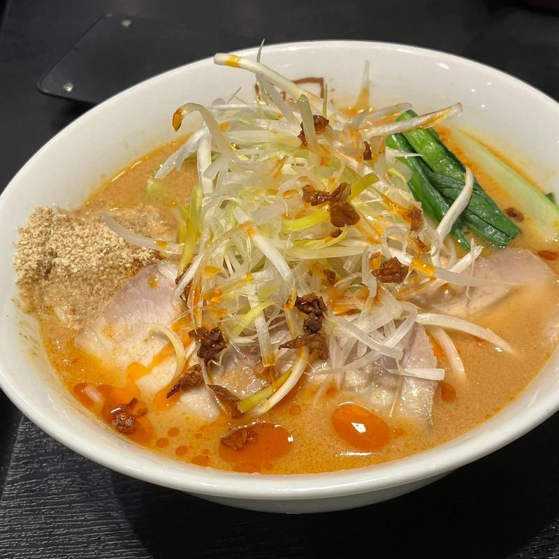 新濃厚ごま味噌ラーメン(喜多方ラーメン坂内 品川シーズンテラス店)