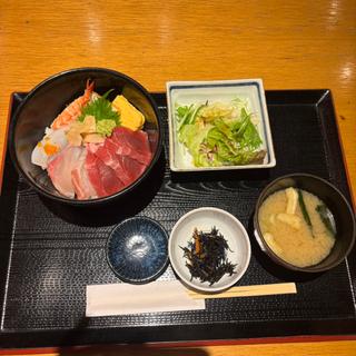 海鮮丼