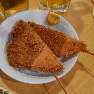 ハムカツ串(もつ焼き串焼き 肉の佐藤 横浜西口店)