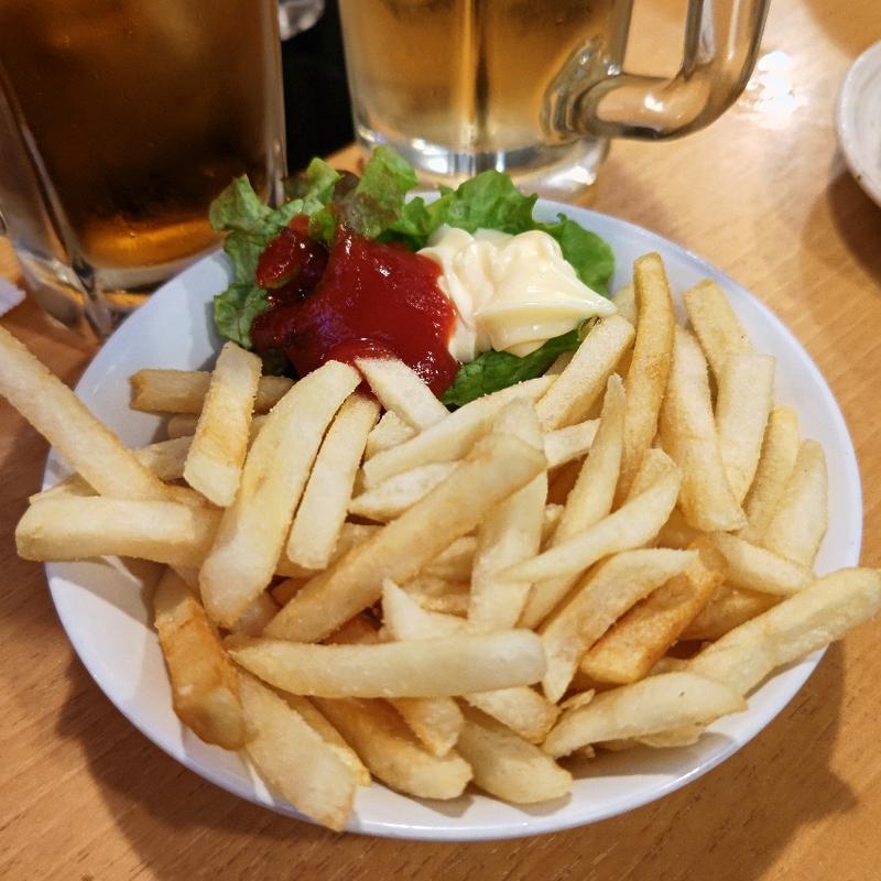 ポテトフライ(もつ焼き串焼き 肉の佐藤 横浜西口店)