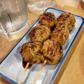鶏つくね(もつ焼き串焼き 肉の佐藤 横浜西口店)