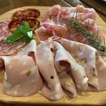 ハムサラミ盛り合わせ