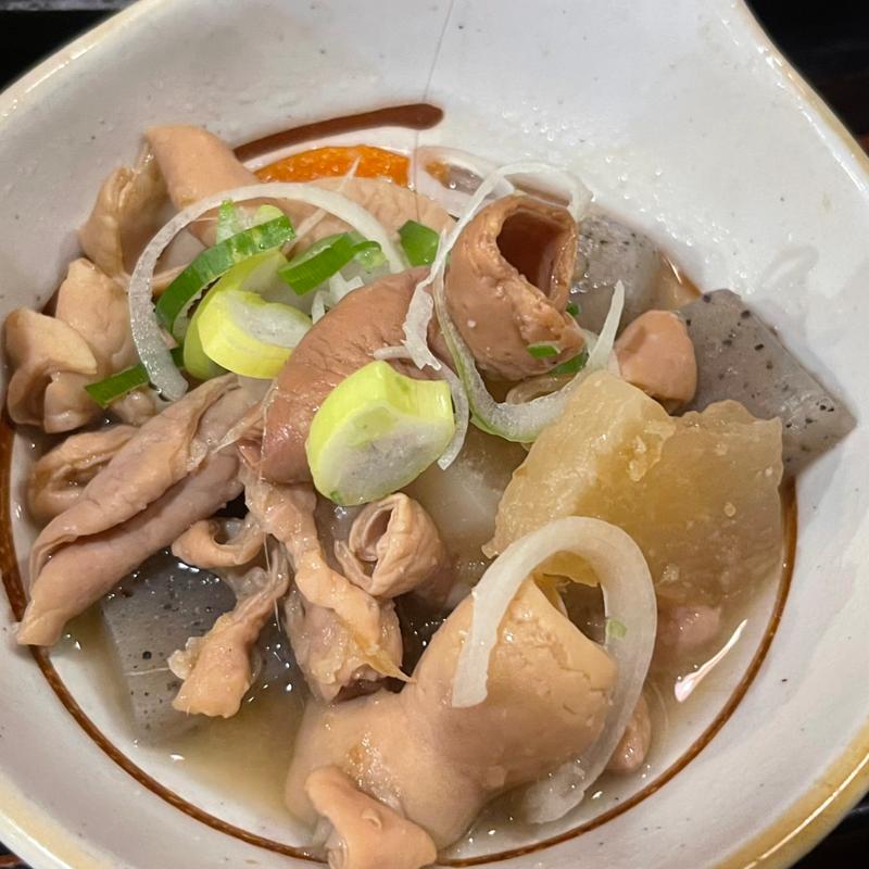 モツ煮(武州うどんあかね&みどりダイニング)