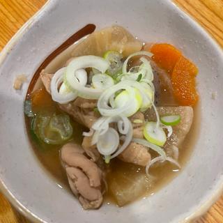 お通し　もつ煮