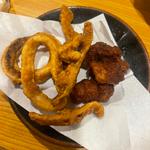 タコとイカの唐揚げ