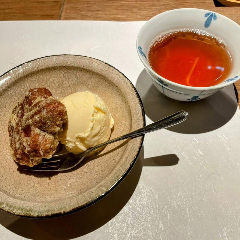 揚げもみじまんじゅう(鴨と蕎麦　伝助)